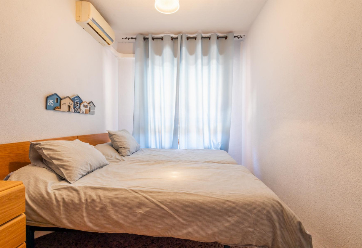 Rynek wtórny · APARTAMENTO · Torrevieja · playa de los naufragos