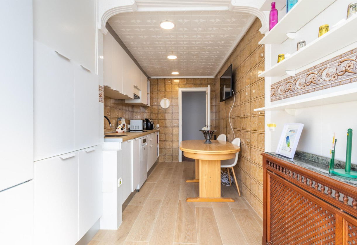 Sale · APARTAMENTO · Torrevieja · Playa del Acequión