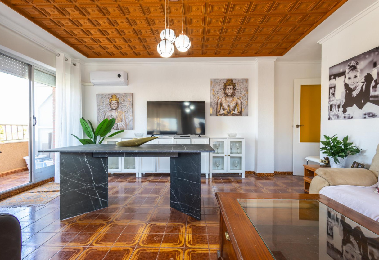 Sale · APARTAMENTO · Torrevieja · Playa del Acequión