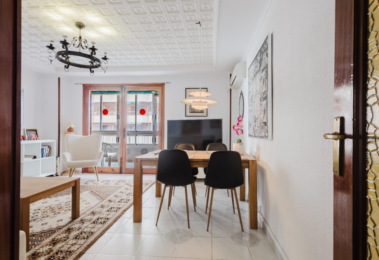 Rynek wtórny · APARTAMENTO · Torrevieja · Playa del Acequión
