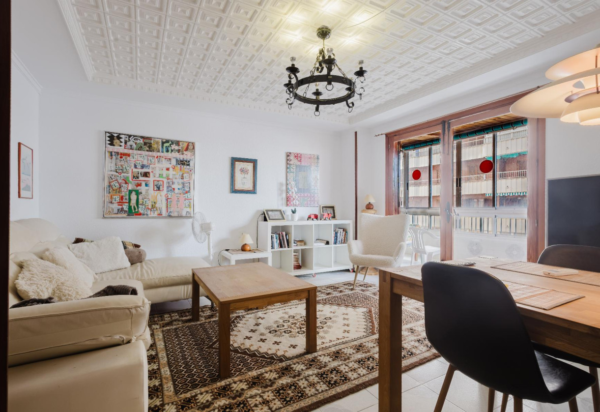 Rynek wtórny · APARTAMENTO · Torrevieja · Playa del Acequión