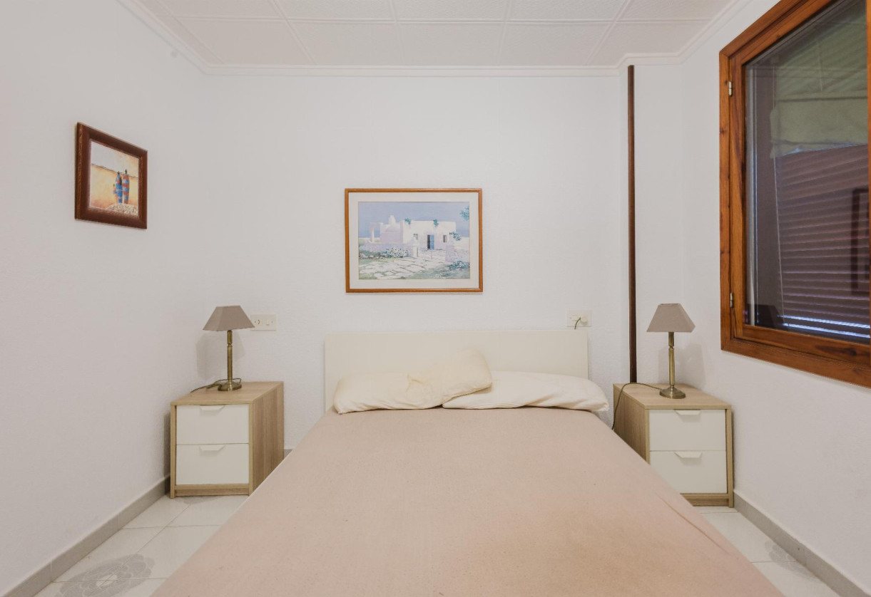 Rynek wtórny · APARTAMENTO · Torrevieja · Playa del Acequión