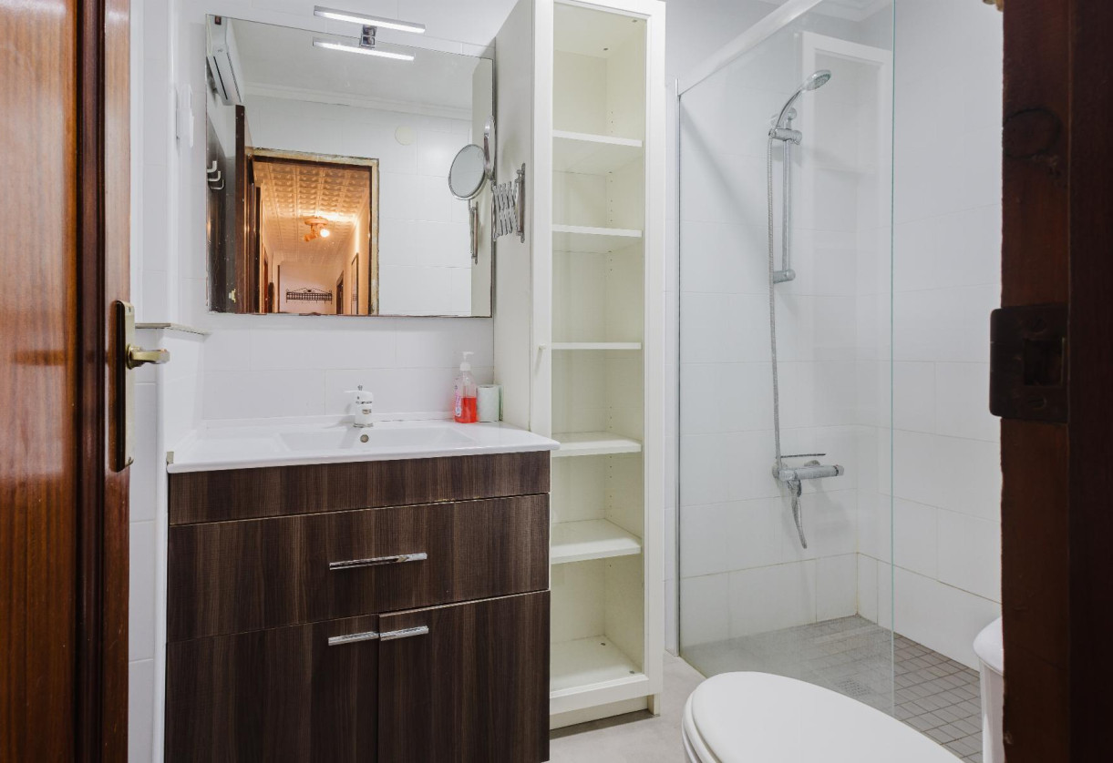 Rynek wtórny · APARTAMENTO · Torrevieja · Playa del Acequión