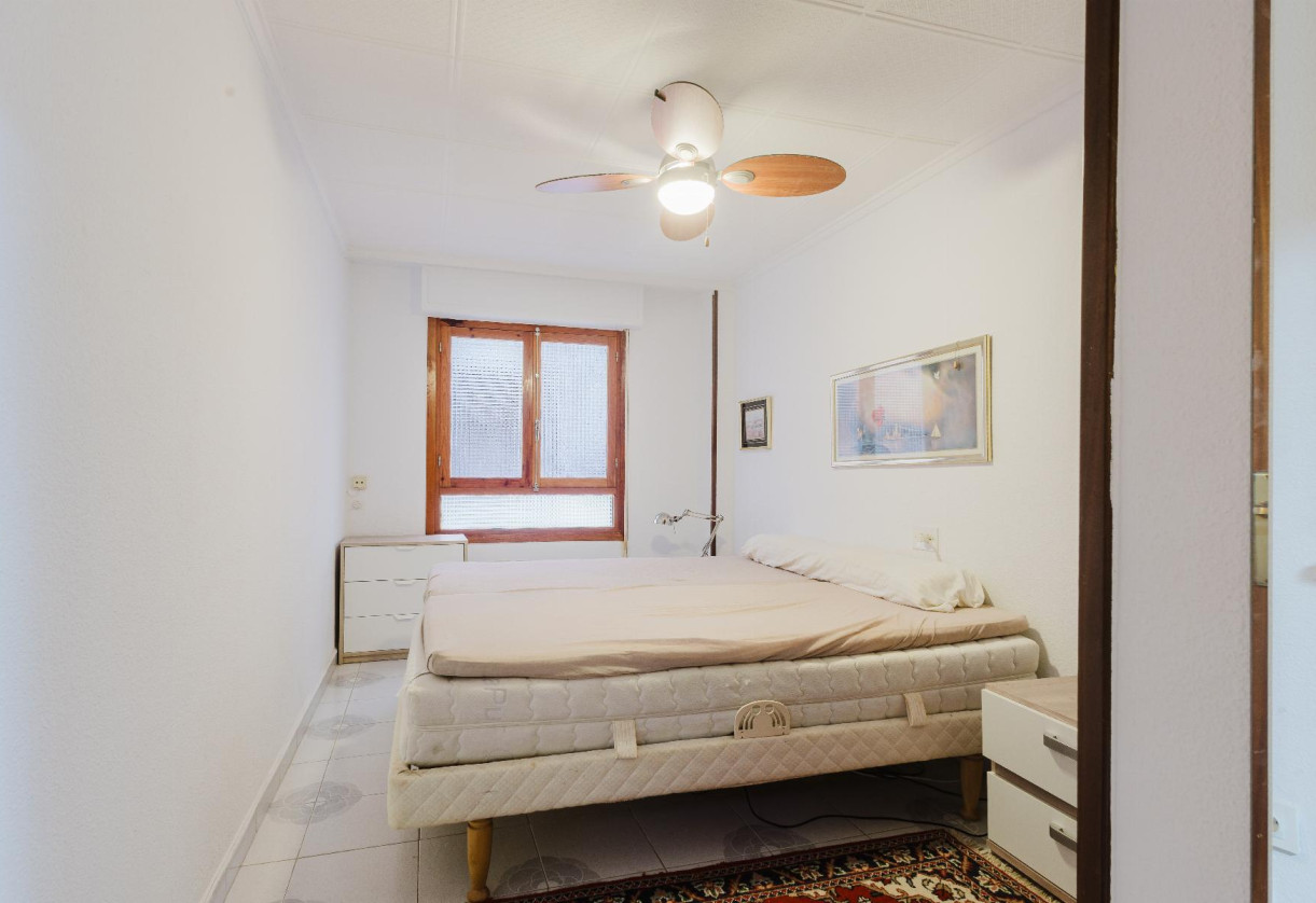 Rynek wtórny · APARTAMENTO · Torrevieja · Playa del Acequión