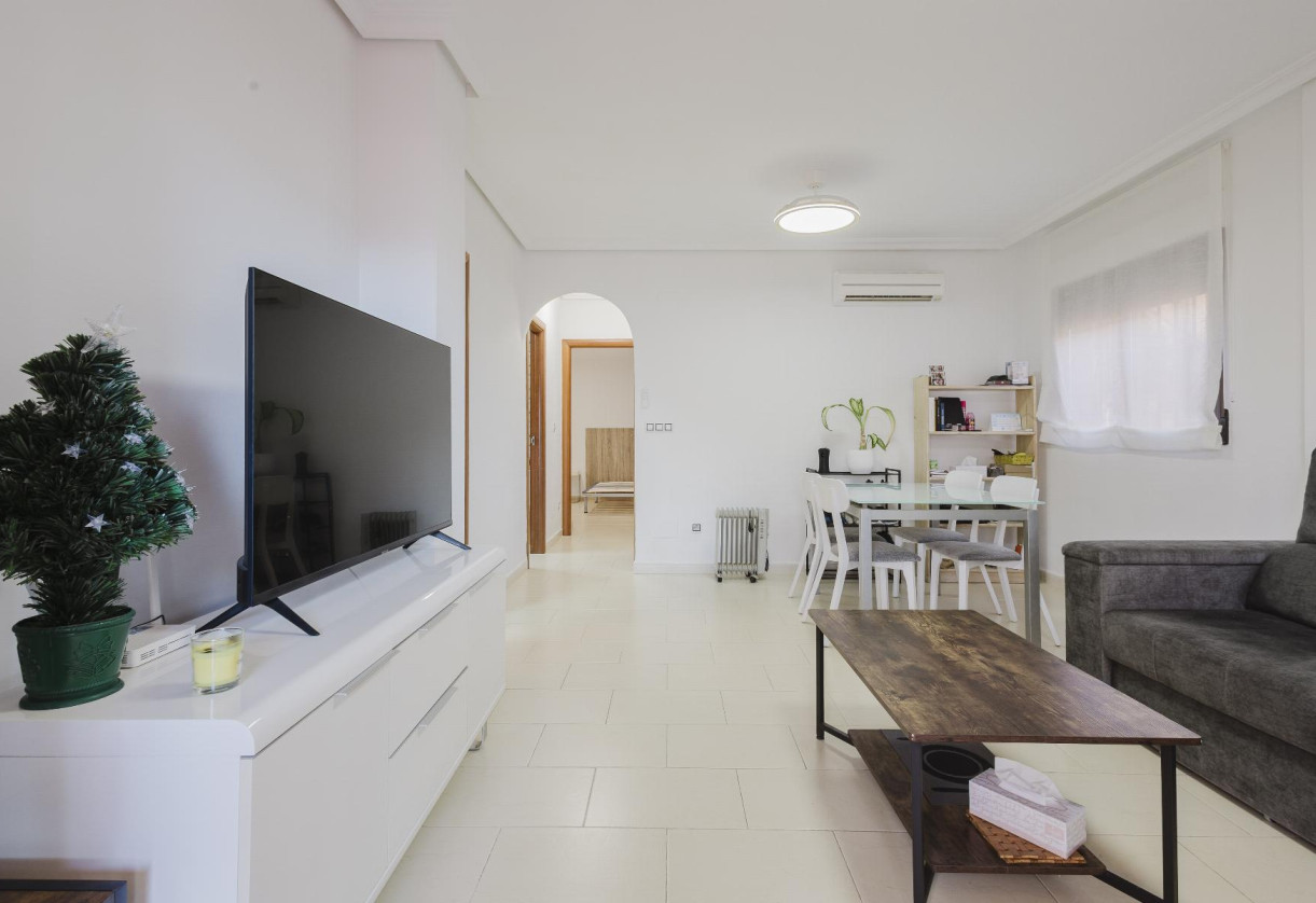 Rynek wtórny · Chalet · Torrevieja · AGUAS NUEVAS