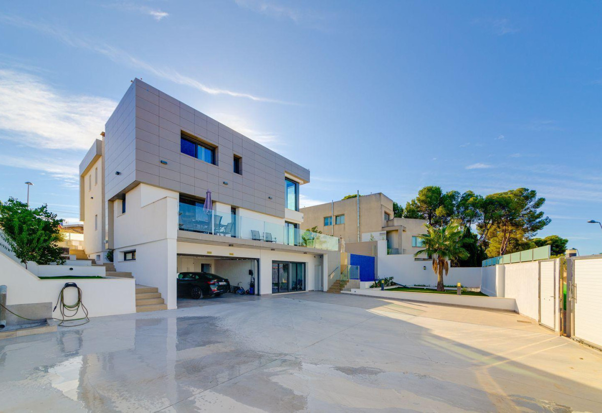 Rynek wtórny · Villa · Torrevieja · Los balcones