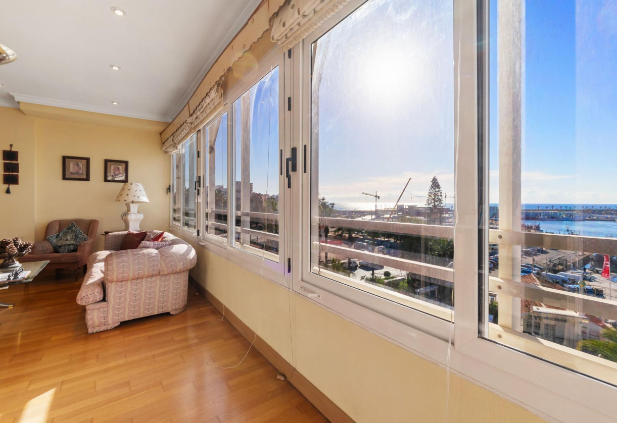 Rynek wtórny · APARTAMENTO · Torrevieja · CLUB NAUTICO TORREVIEJA