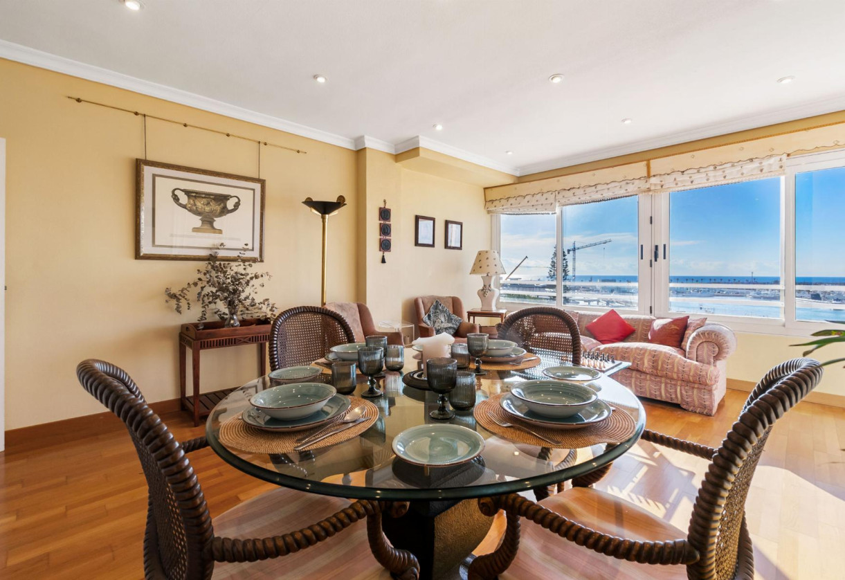 Rynek wtórny · APARTAMENTO · Torrevieja · CLUB NAUTICO TORREVIEJA