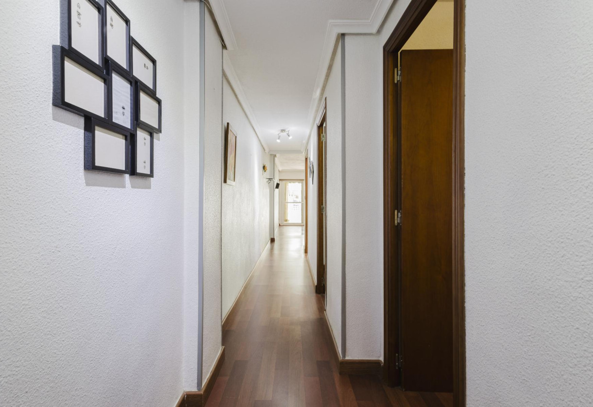 Sale · APARTAMENTO · Torrevieja · Playa del Acequión