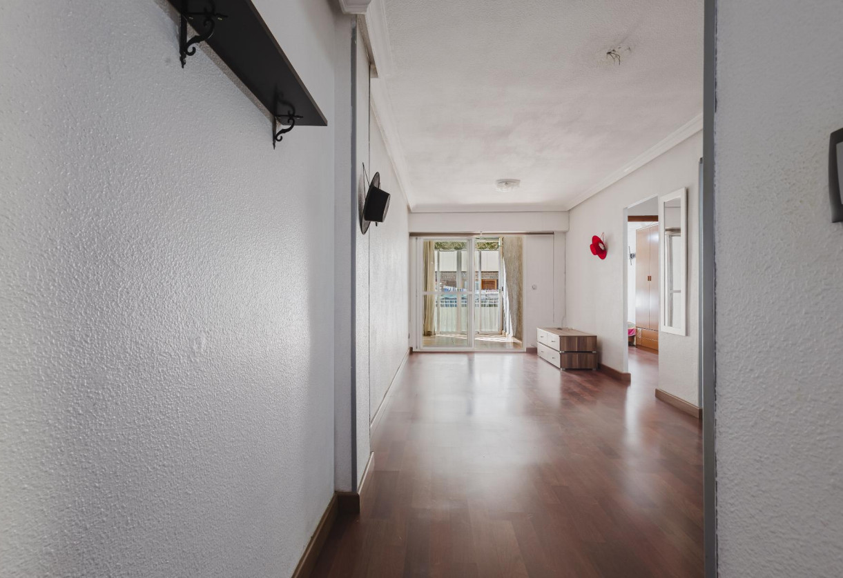 Sale · APARTAMENTO · Torrevieja · Playa del Acequión