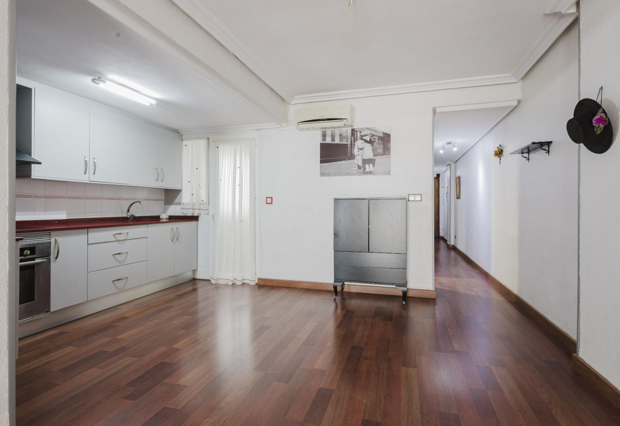 Sale · APARTAMENTO · Torrevieja · Playa del Acequión