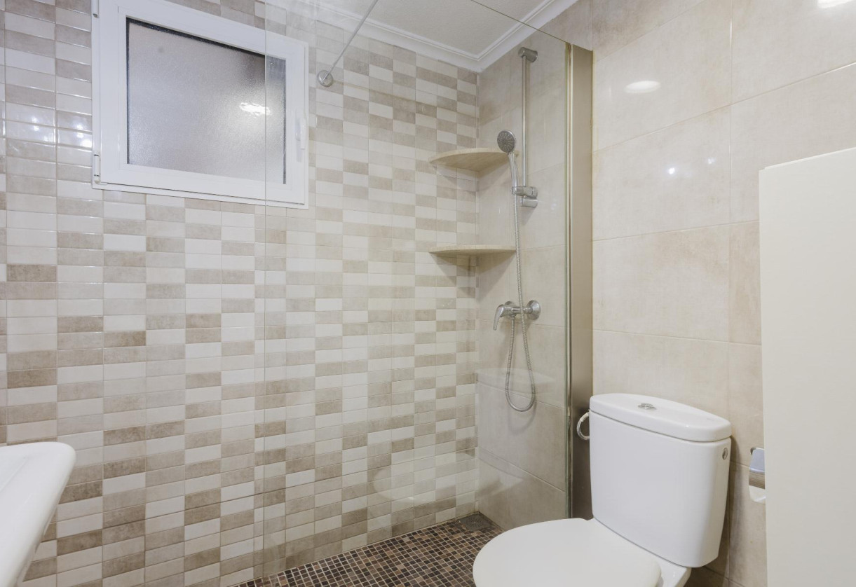 Sale · APARTAMENTO · Torrevieja · Playa del Acequión