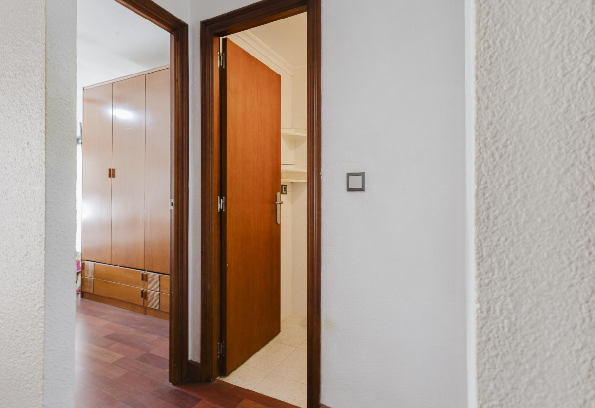 Sale · APARTAMENTO · Torrevieja · Playa del Acequión