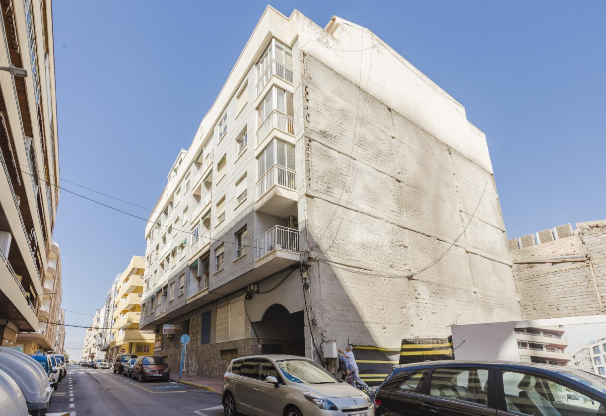 Sale · APARTAMENTO · Torrevieja · Playa del Acequión