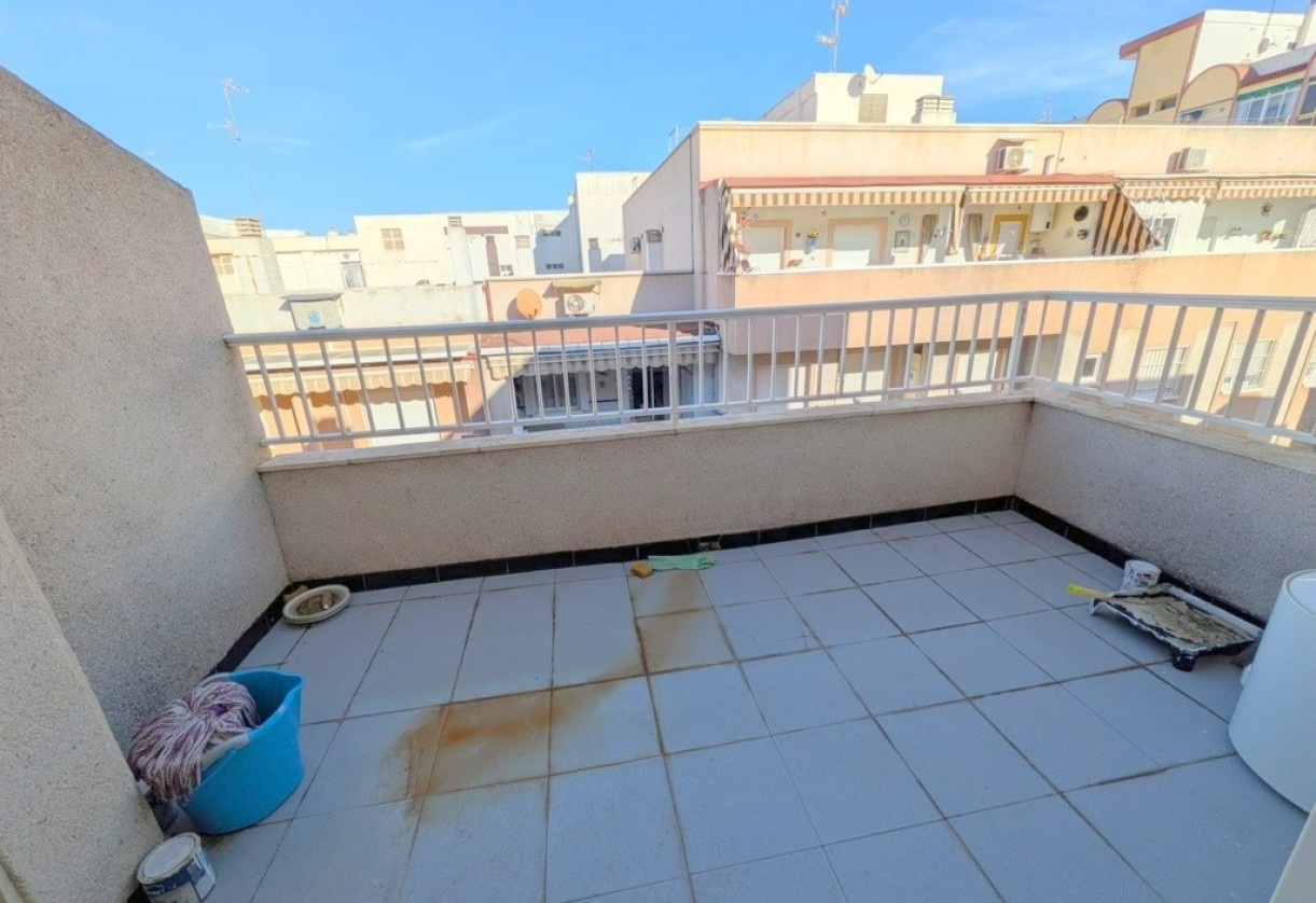Rynek wtórny · 1. Apartment / flat · Torrevieja · Playa de los locos