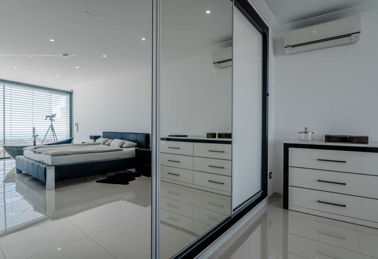 Sale · detached house · Calpe