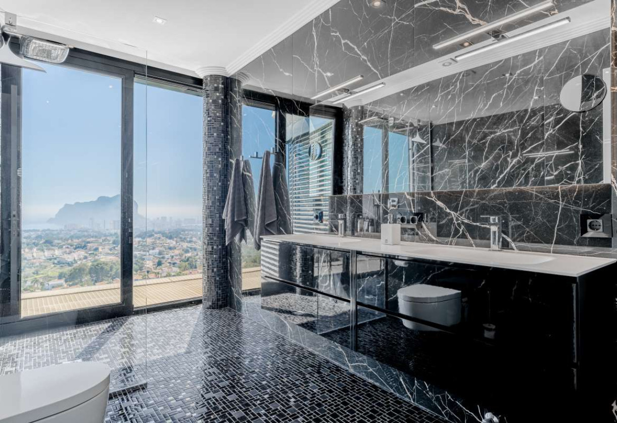 Sale · detached house · Calpe