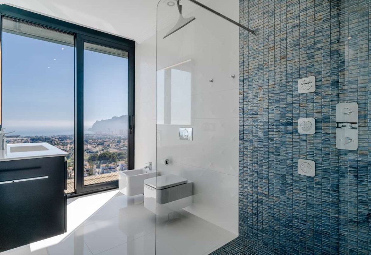 Sale · detached house · Calpe