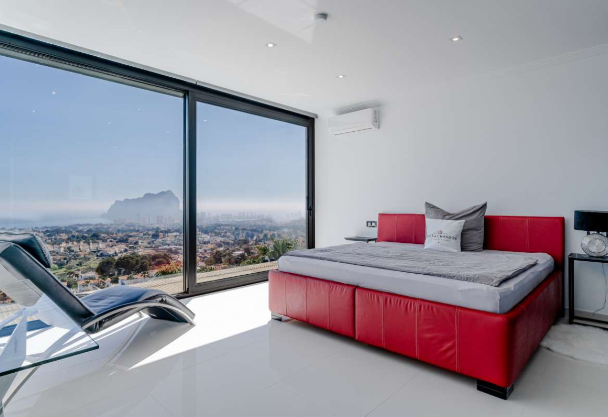 Sale · detached house · Calpe