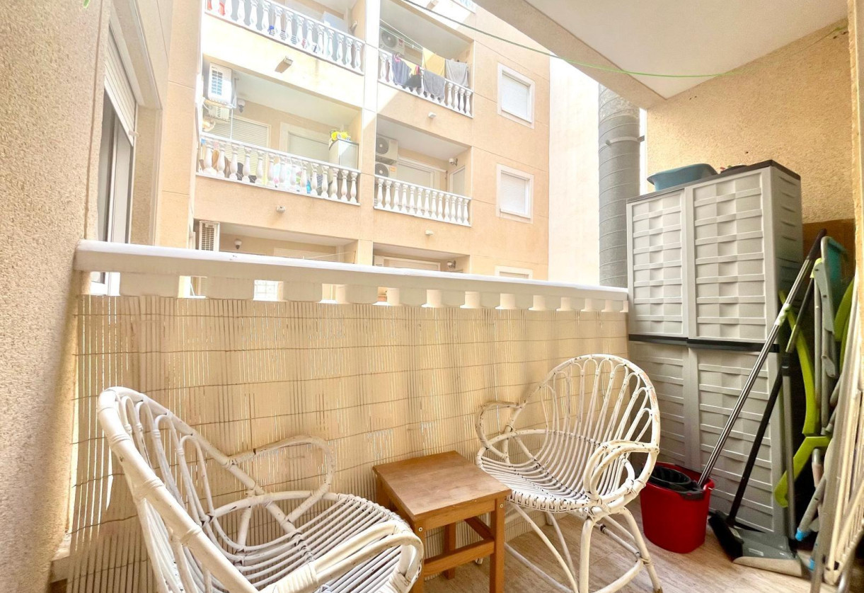 Rynek wtórny · Apartment · Torrevieja · Acequion