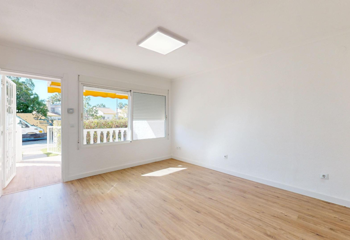 Rynek wtórny · Bungalow · Orihuela Costa · Villamartín-Las Filipinas