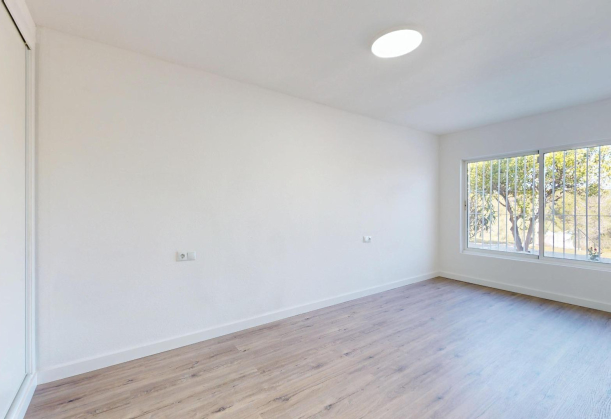 Rynek wtórny · Bungalow · Orihuela Costa · Villamartín-Las Filipinas