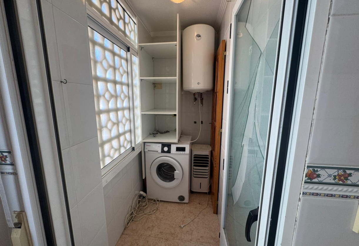 Reventa · APARTAMENTO · Torrevieja · La mata