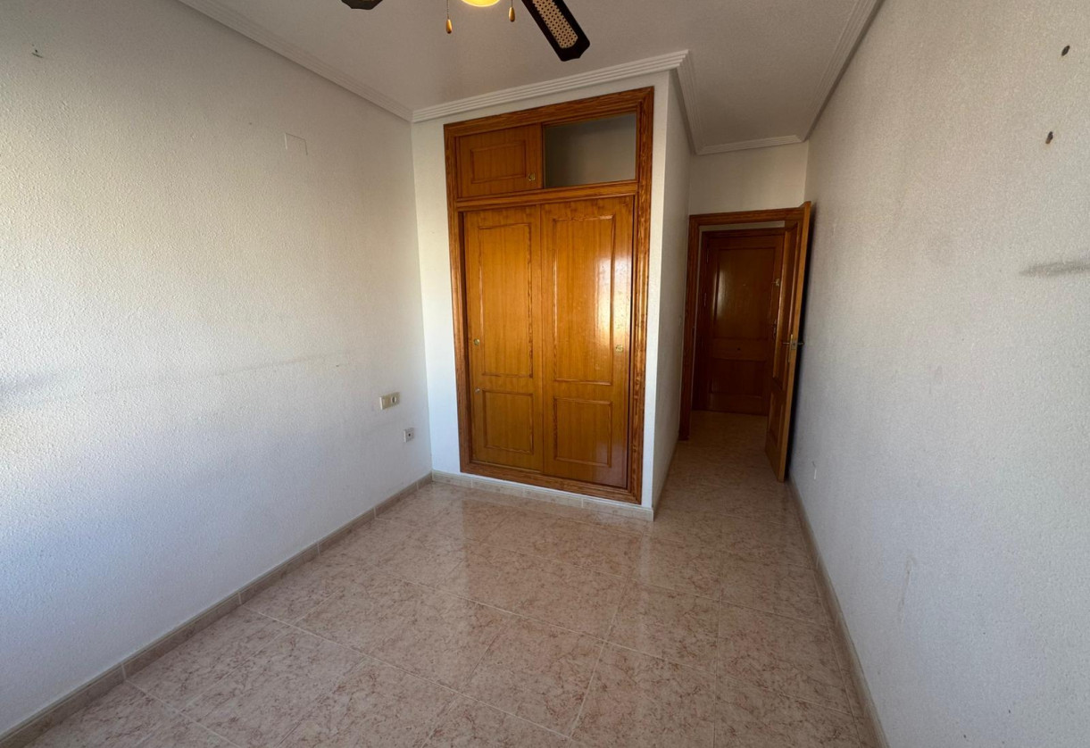 Reventa · APARTAMENTO · Torrevieja · La mata