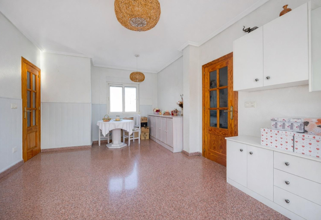 Rynek wtórny · APARTAMENTO · Torrevieja · Parque de las Naciones