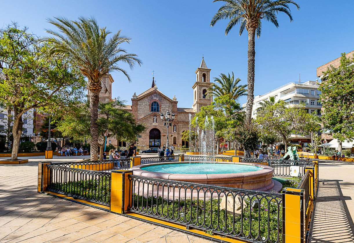 Rynek wtórny · APARTAMENTO · Torrevieja · Parque de las Naciones