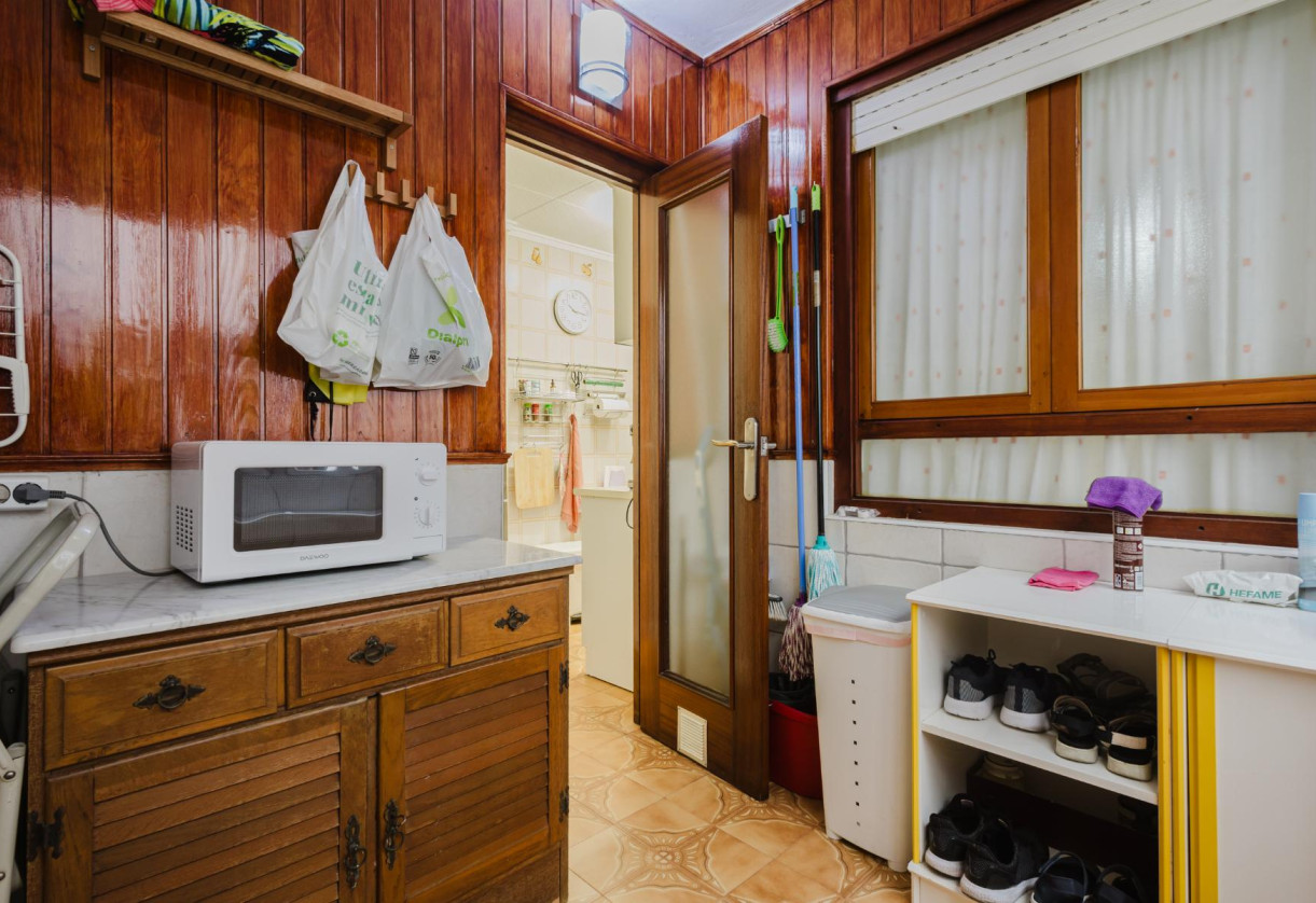 Rynek wtórny · APARTAMENTO · Torrevieja · Playa del Acequión