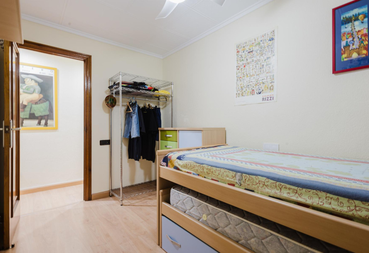 Rynek wtórny · APARTAMENTO · Torrevieja · Playa del Acequión