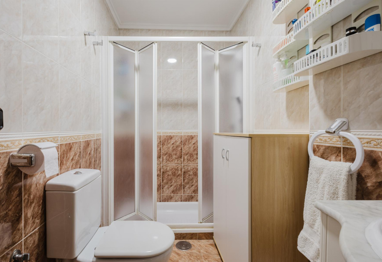 Rynek wtórny · APARTAMENTO · Torrevieja · Playa del Acequión