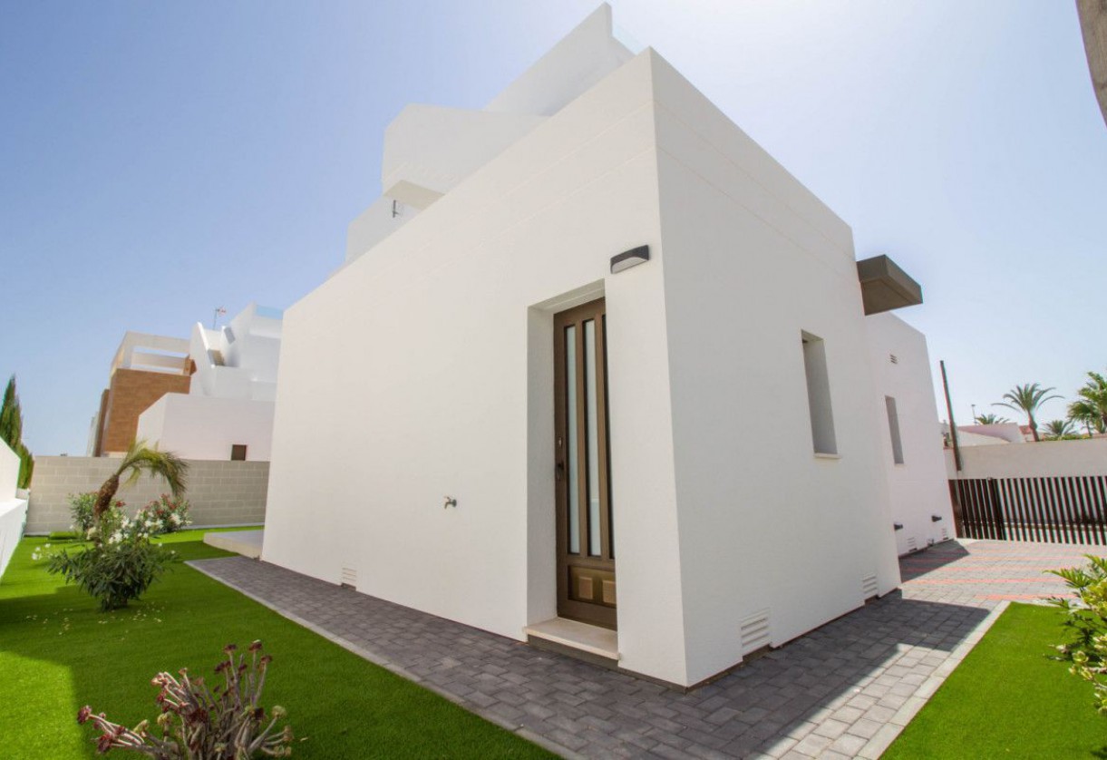 New Build · Villas · Pilar de la Horadada · Mil palmeras