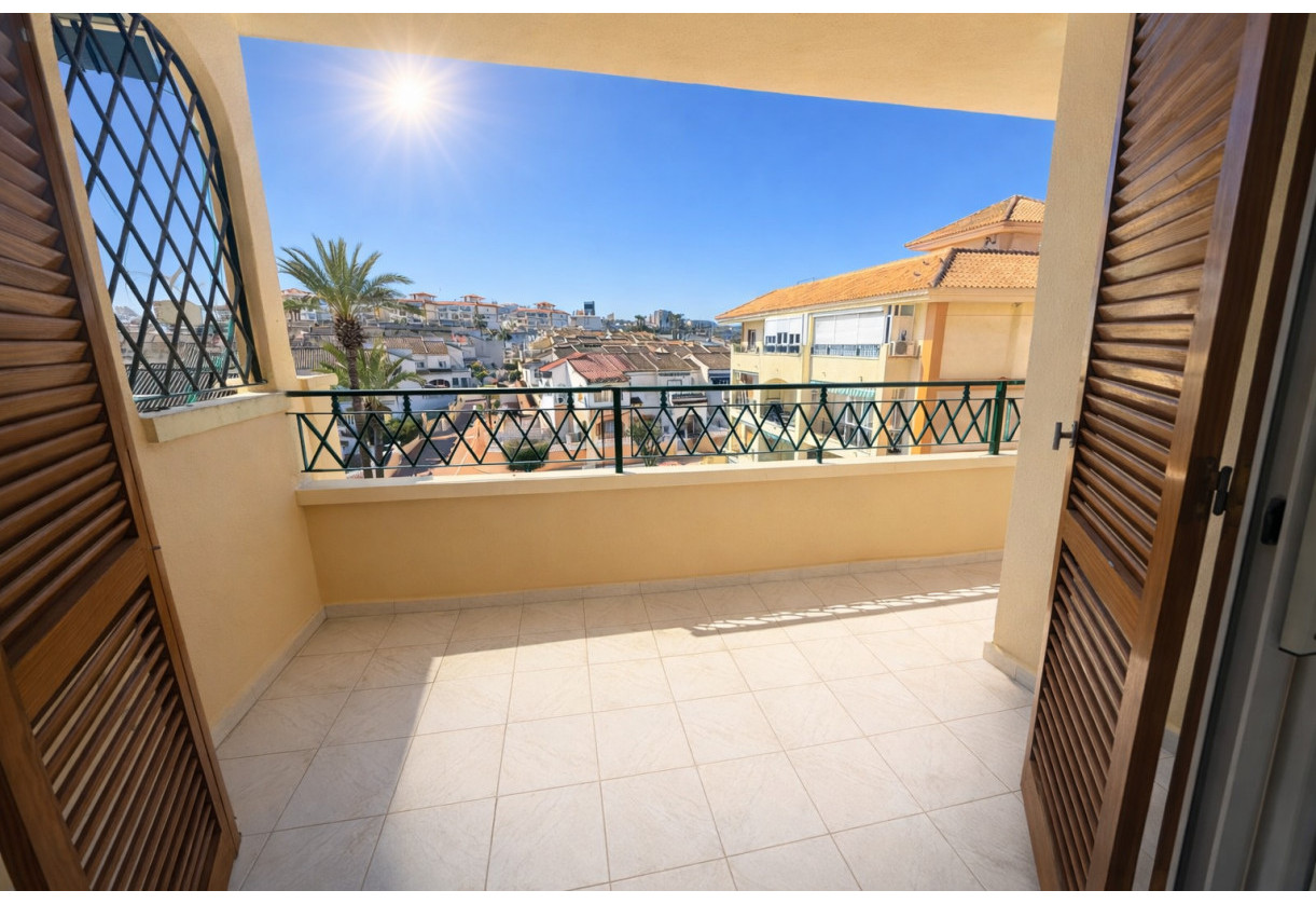 Rynek wtórny · APARTAMENTO · Torrevieja · PLAYA DE LA MATA