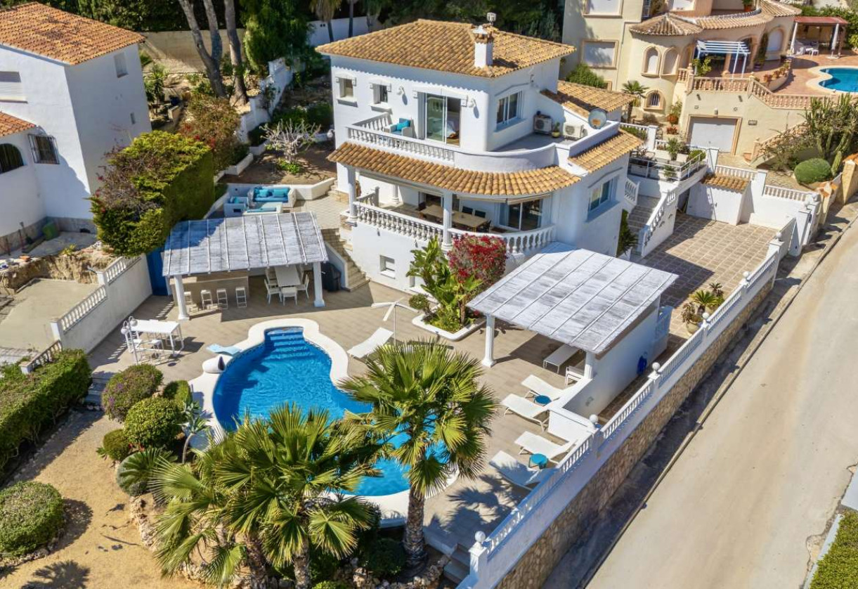 Resale · detached house · Les Bassetes