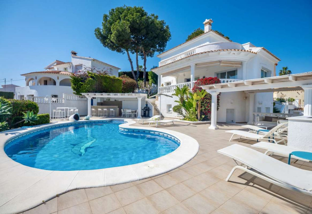 Resale · detached house · Les Bassetes