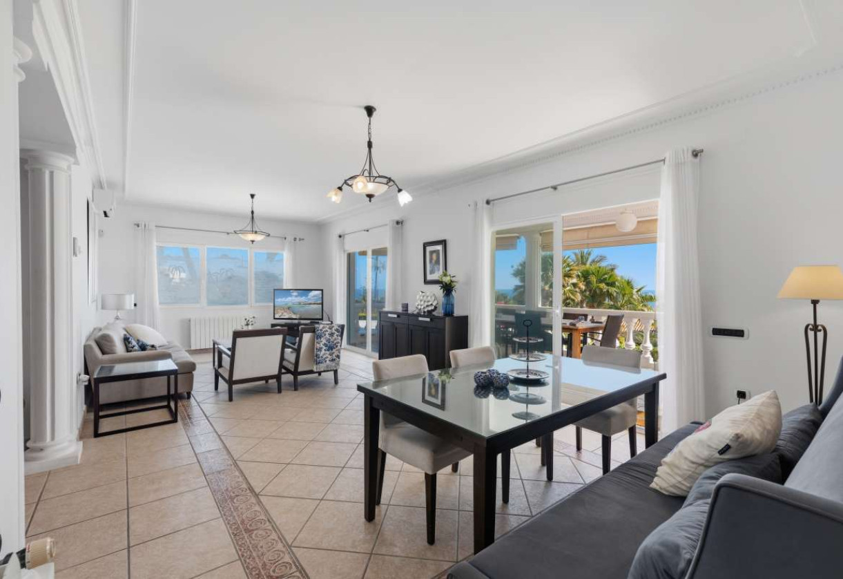 Resale · detached house · Les Bassetes