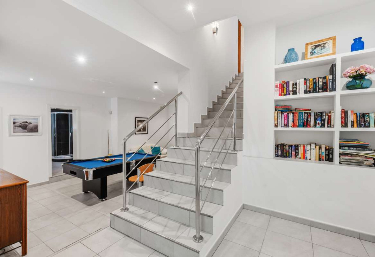 Resale · detached house · Les Bassetes