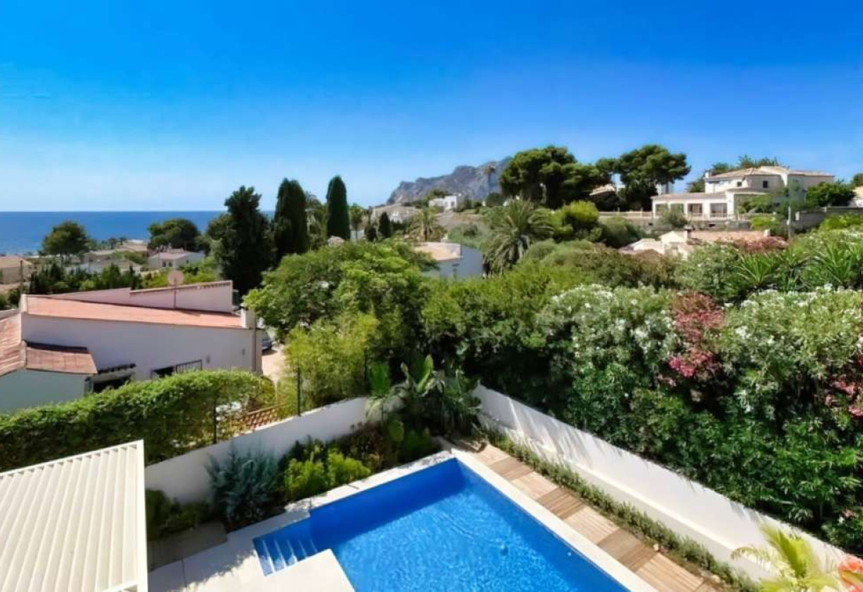 Sale · detached house · Les Bassetes