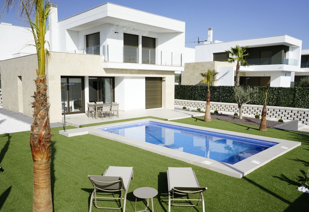 New Build · Villas · Orihuela