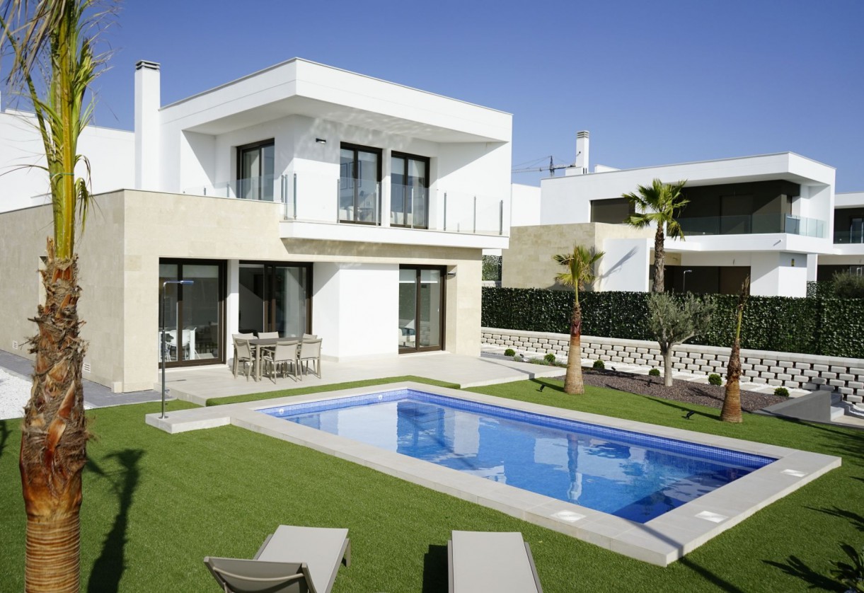 New Build · Villas · Orihuela