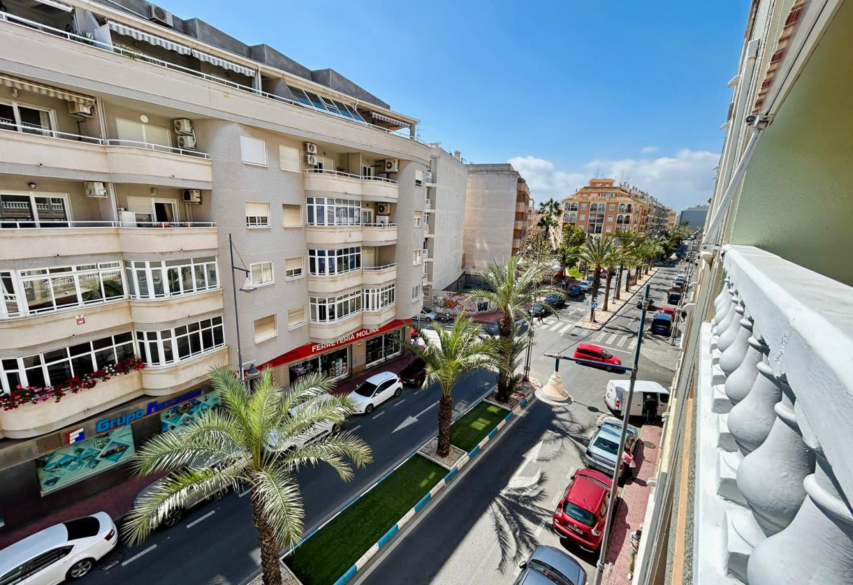 Rynek wtórny · Apartment · Torrevieja