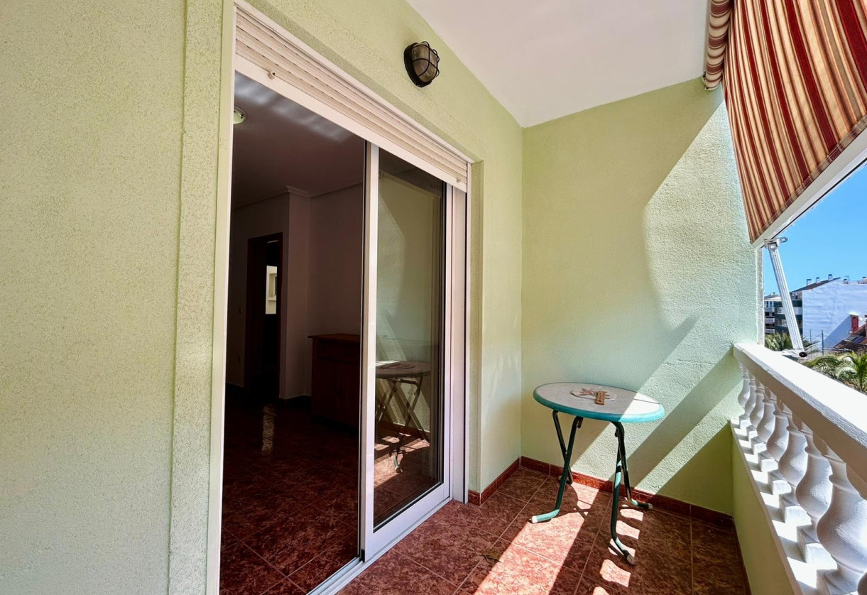 Rynek wtórny · Apartment · Torrevieja