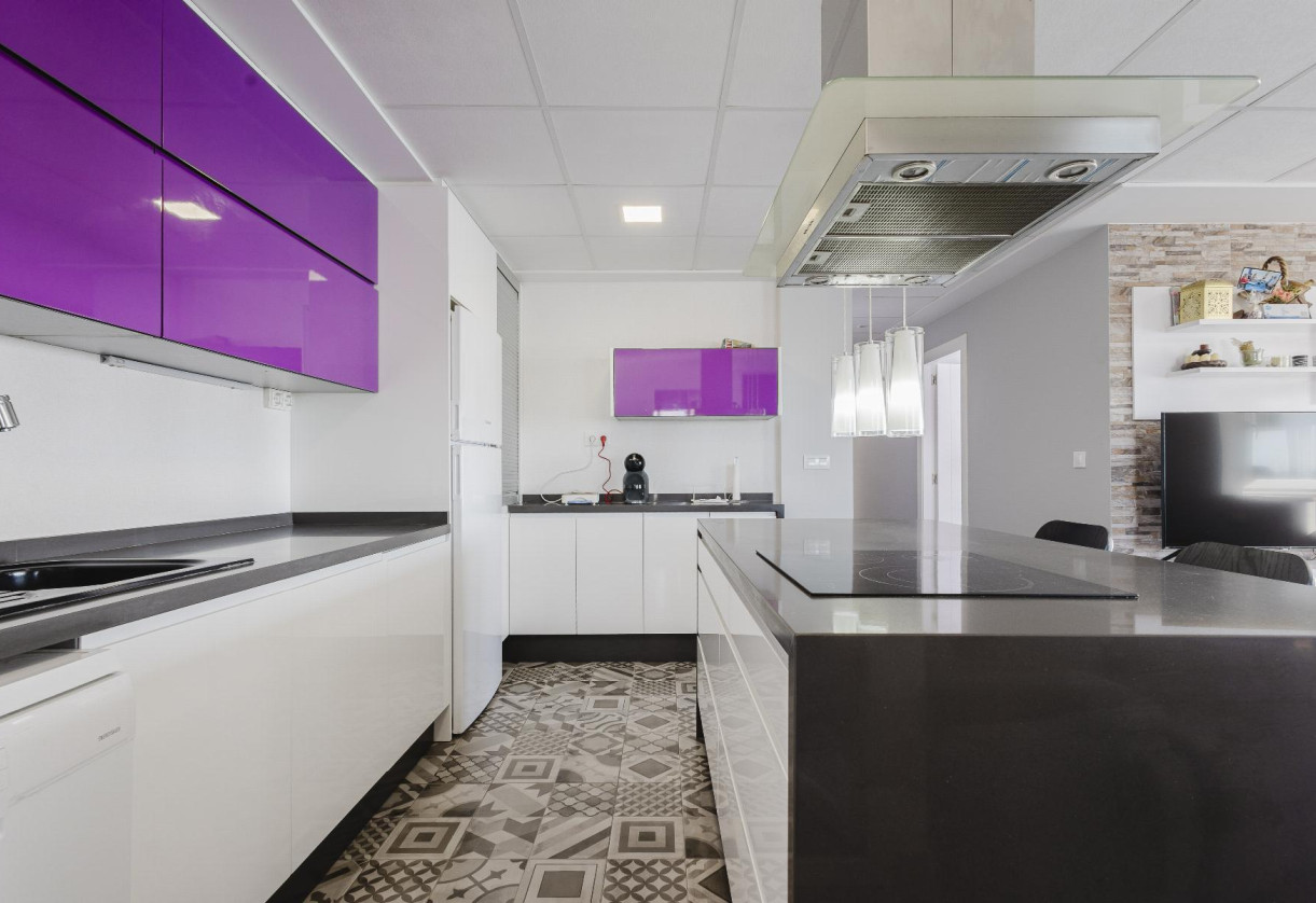 Rynek wtórny · APARTAMENTO · Torrevieja · Playa del Acequión