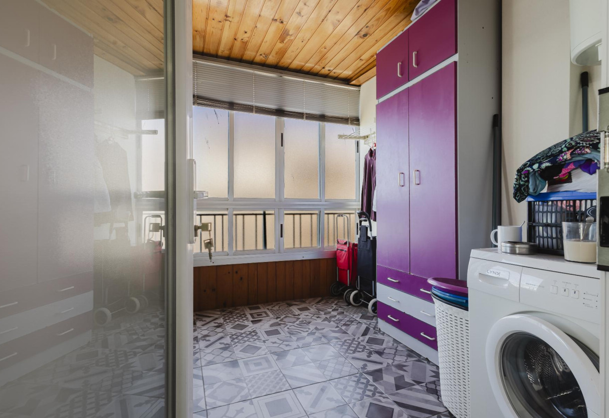 Rynek wtórny · APARTAMENTO · Torrevieja · Playa del Acequión