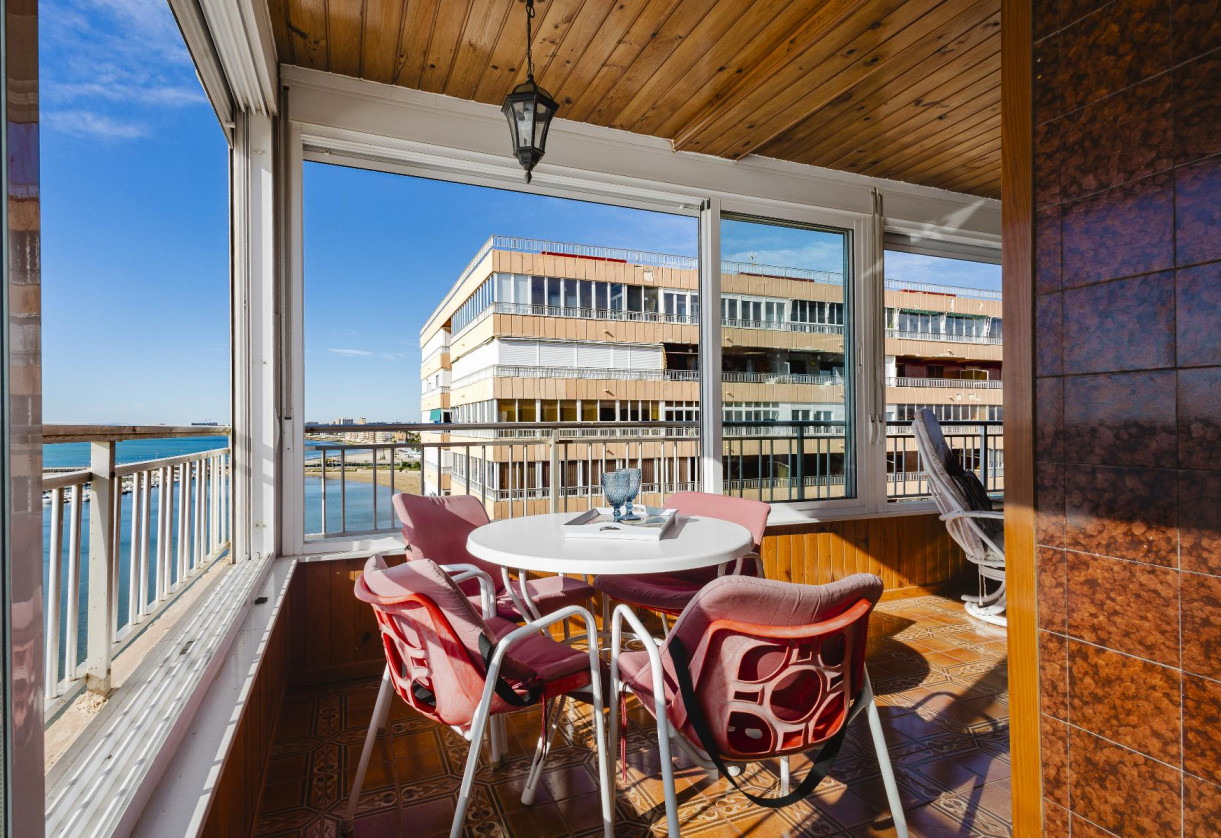 Rynek wtórny · APARTAMENTO · Torrevieja · Playa del Acequión