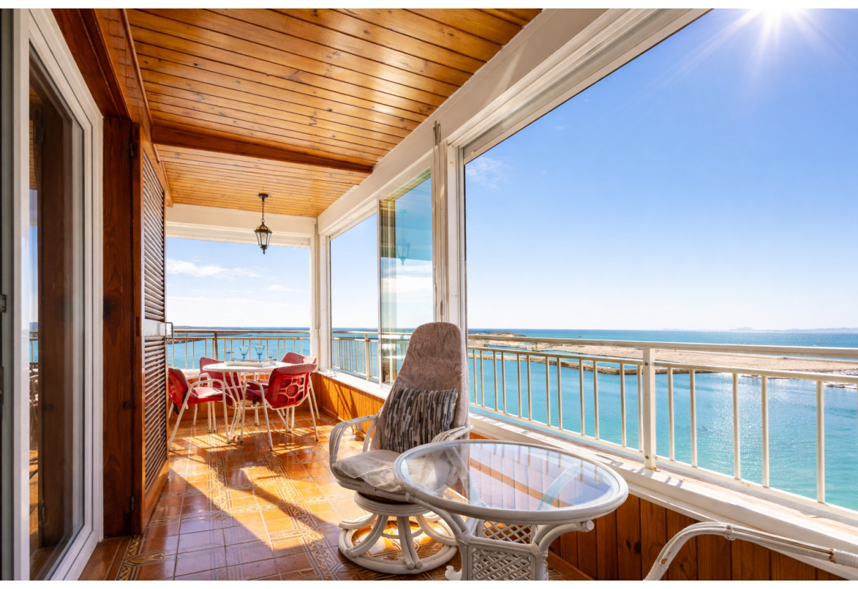 Rynek wtórny · APARTAMENTO · Torrevieja · Playa del Acequión