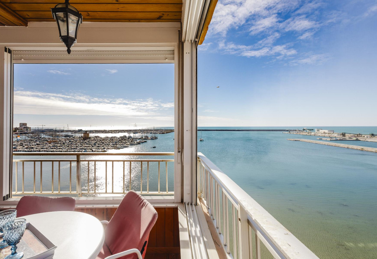 Rynek wtórny · APARTAMENTO · Torrevieja · Playa del Acequión