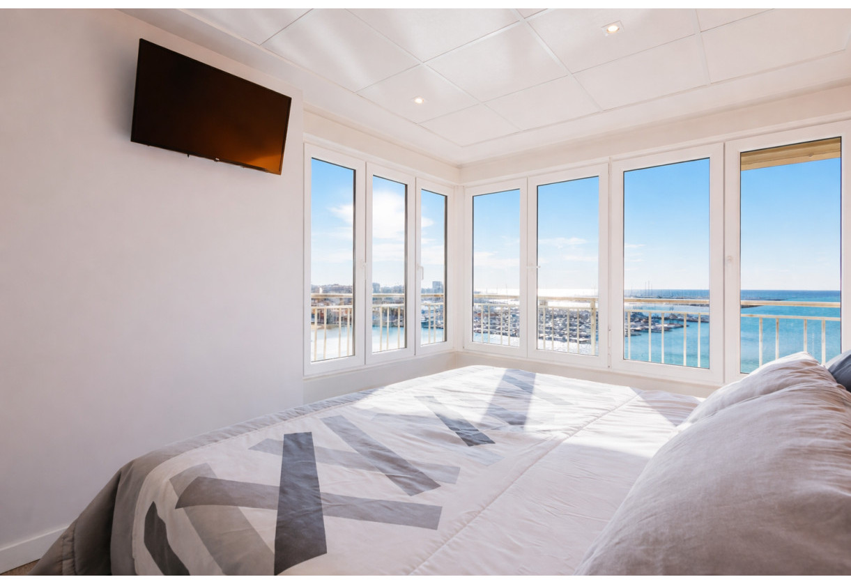 Rynek wtórny · APARTAMENTO · Torrevieja · Playa del Acequión